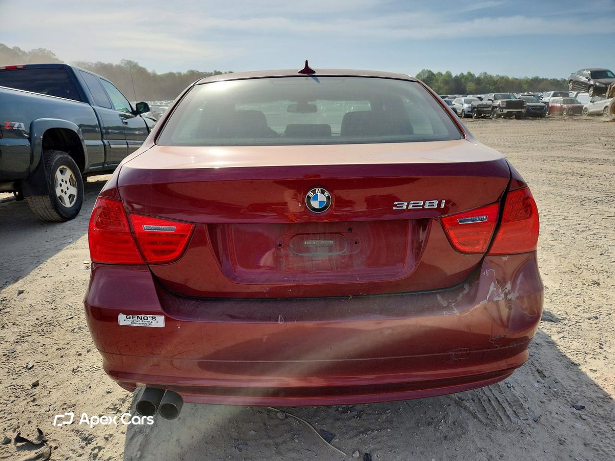 BMW Series 3 2011