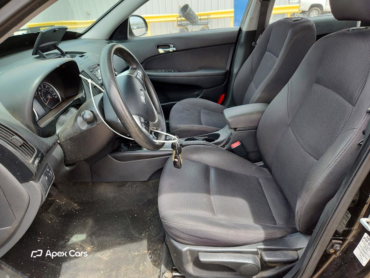 Hyundai Elantra 2012