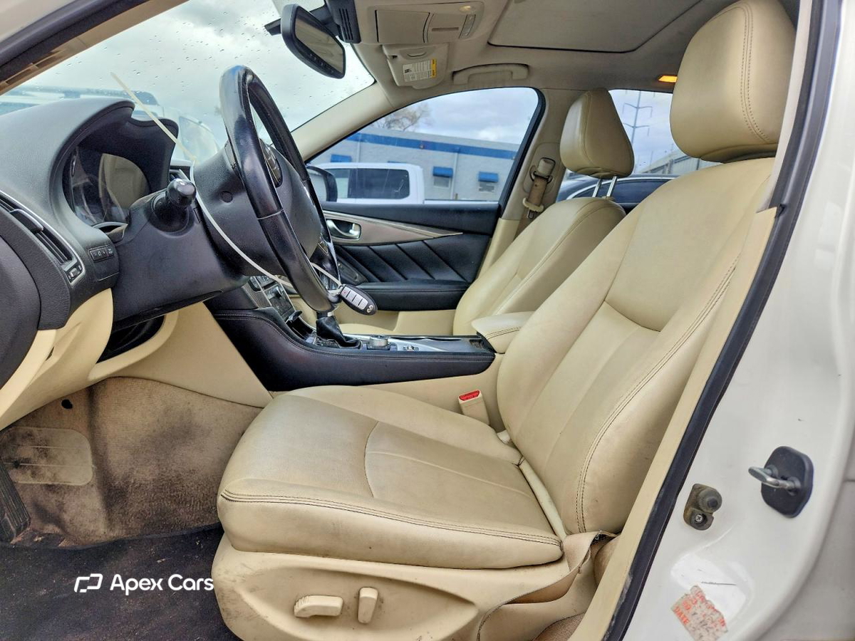 Infiniti Q50 2017