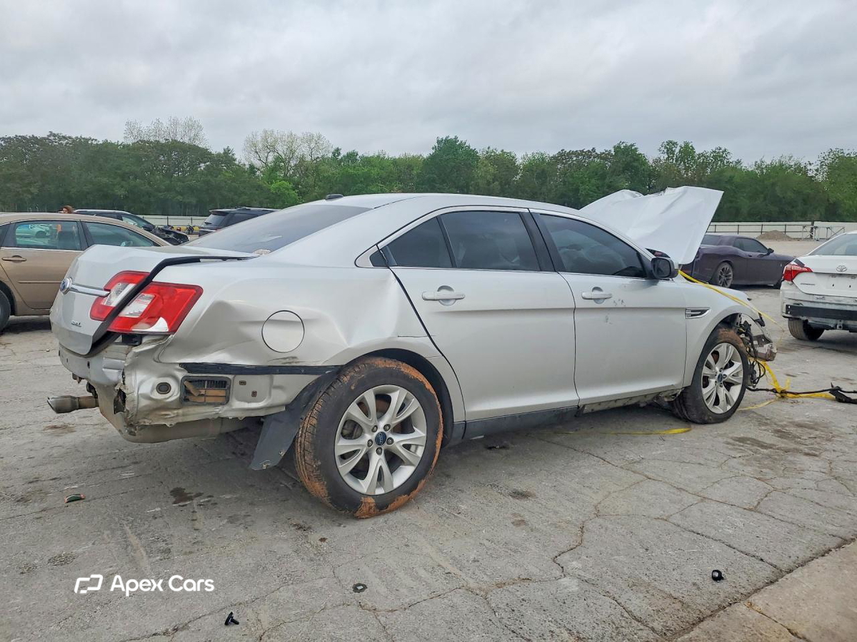 Ford Taurus 2011