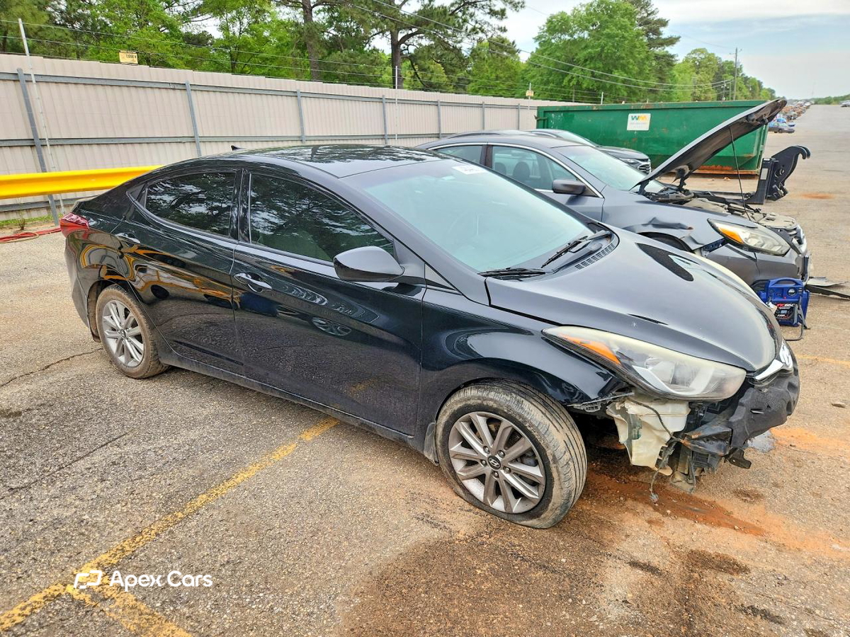 Hyundai Elantra 2016