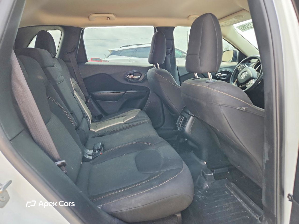 Jeep Cherokee 2016