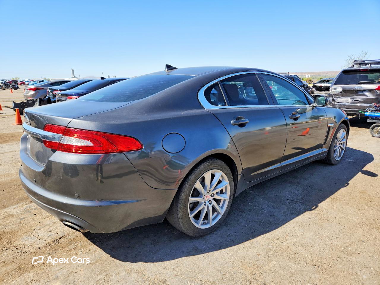 Jaguar XF 2015