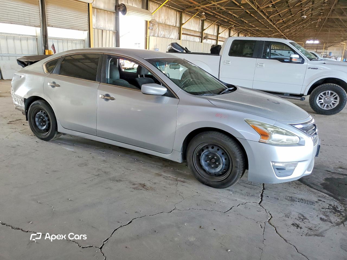 Nissan Altima 2015