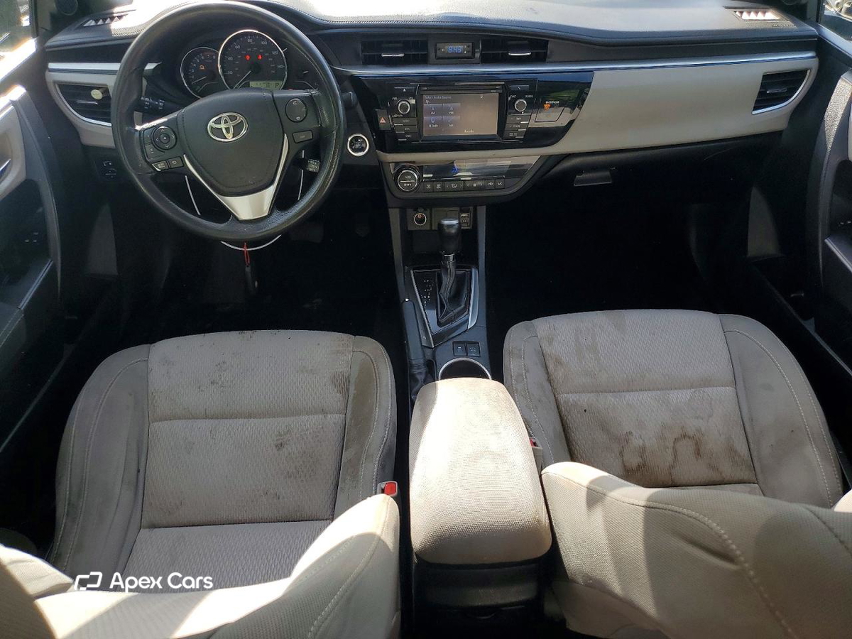 Toyota Corolla 2015