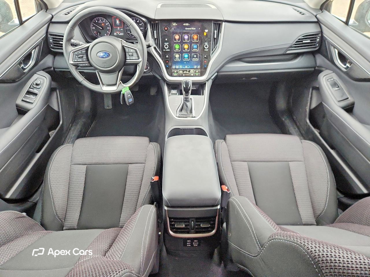 Subaru Outback 2025