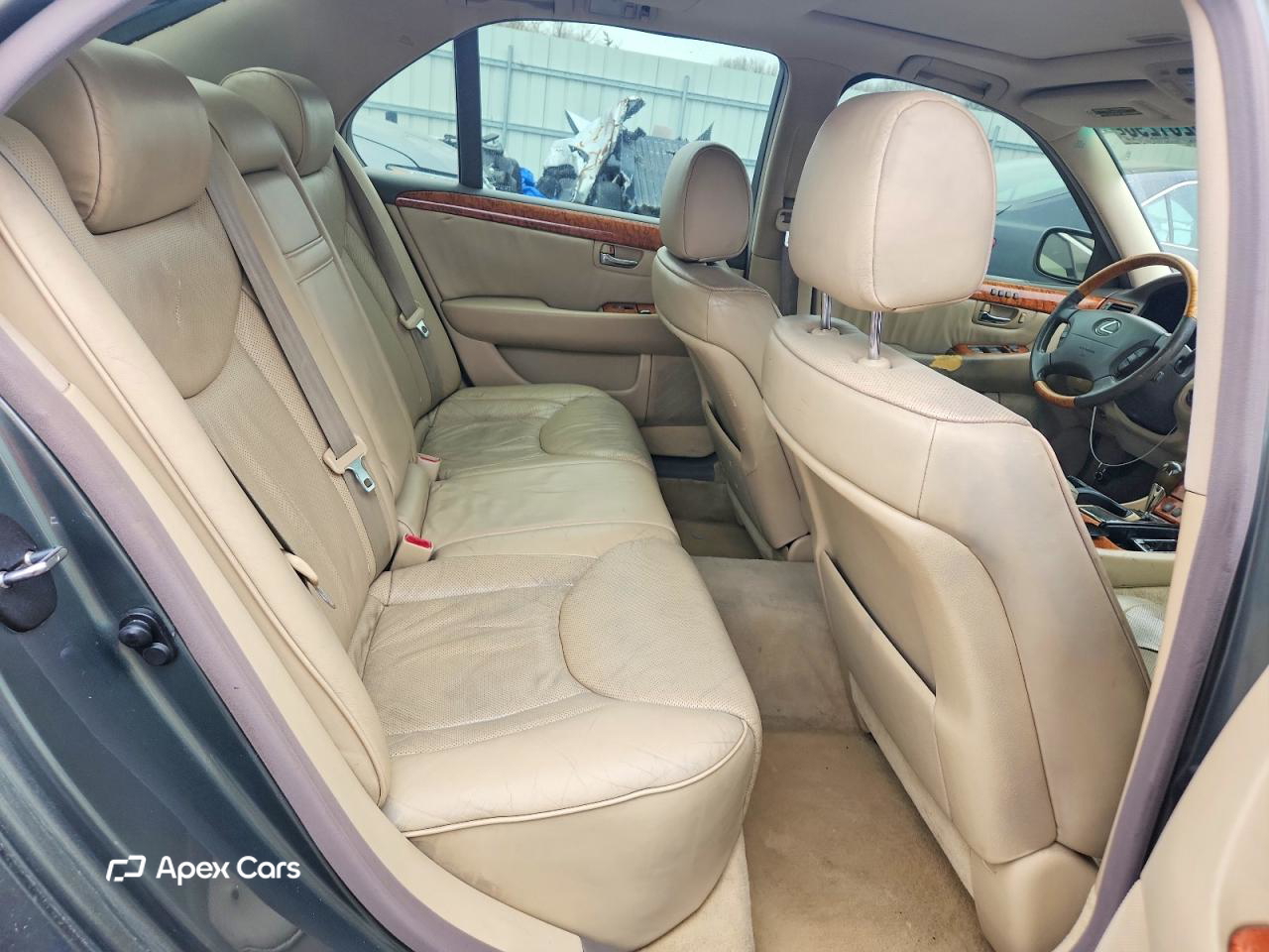 Lexus LS 2004