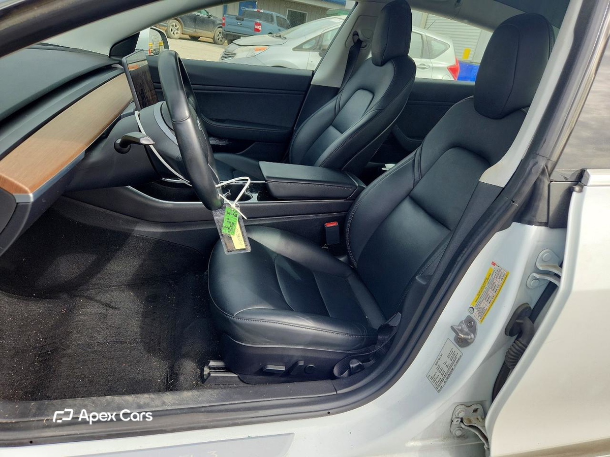 Tesla Model 3 2019