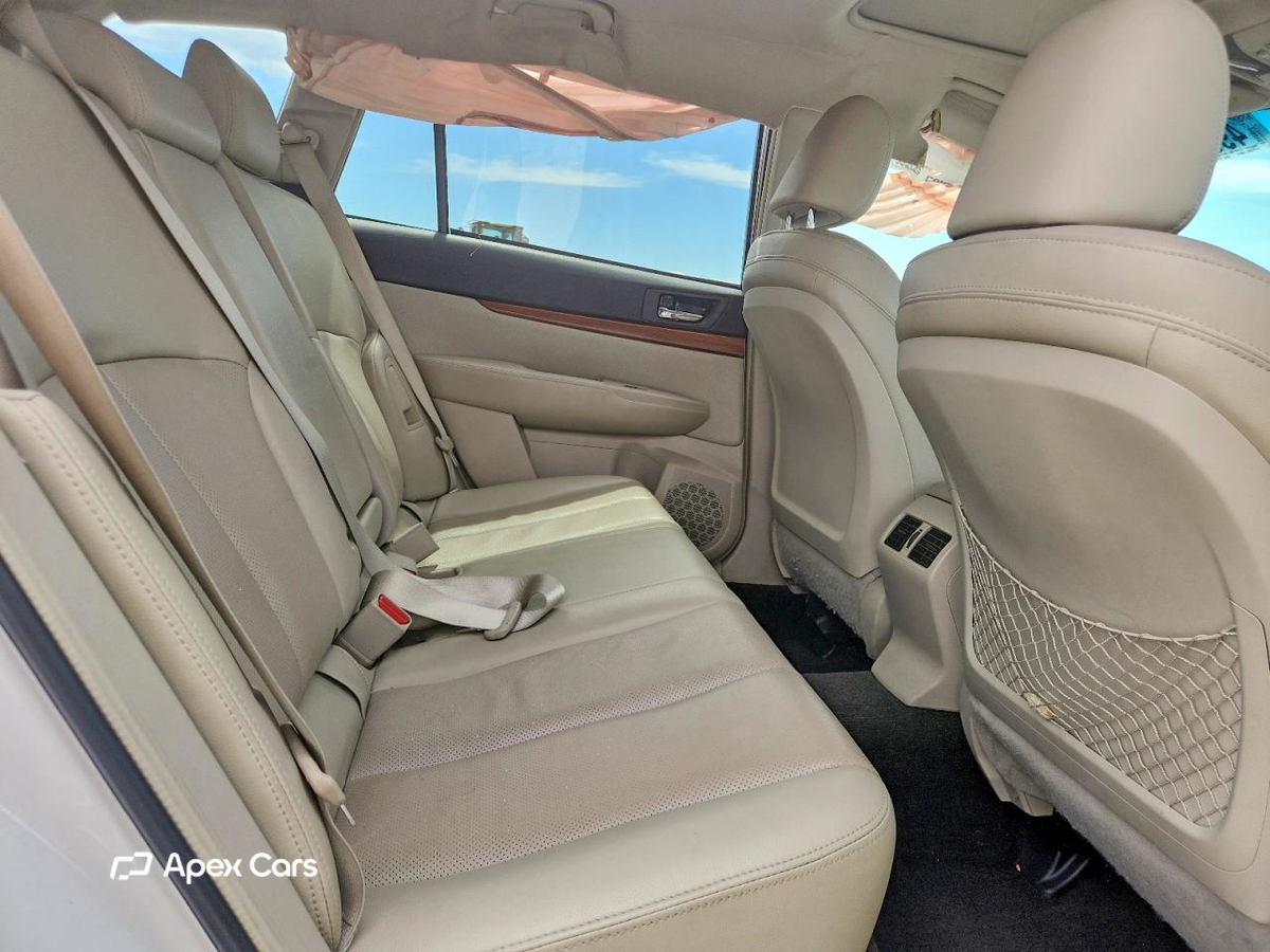 Subaru Outback 2014