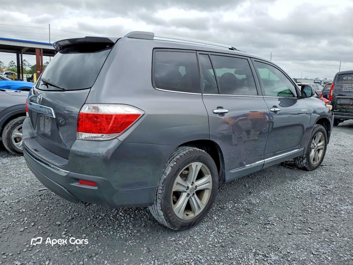 Toyota Highlander 2011