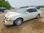 Cadillac DTS 2010