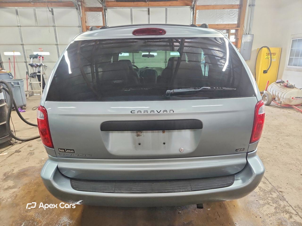 Dodge Caravan 2003