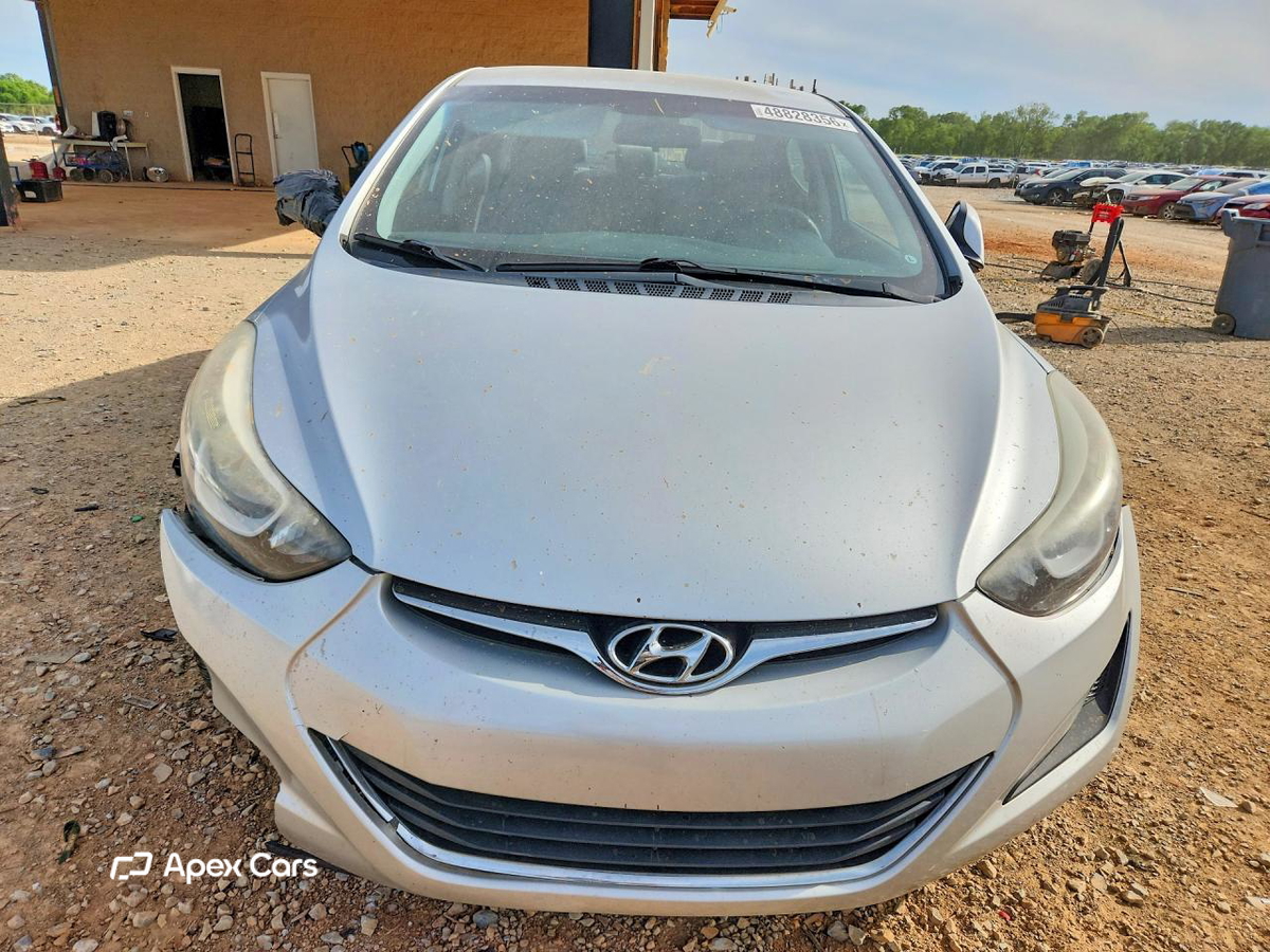Hyundai Elantra 2016