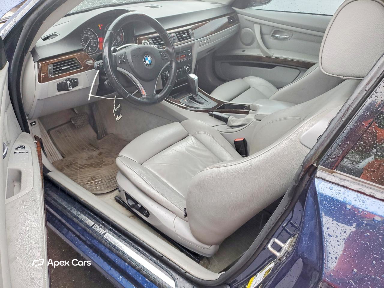 BMW Series 3 2011