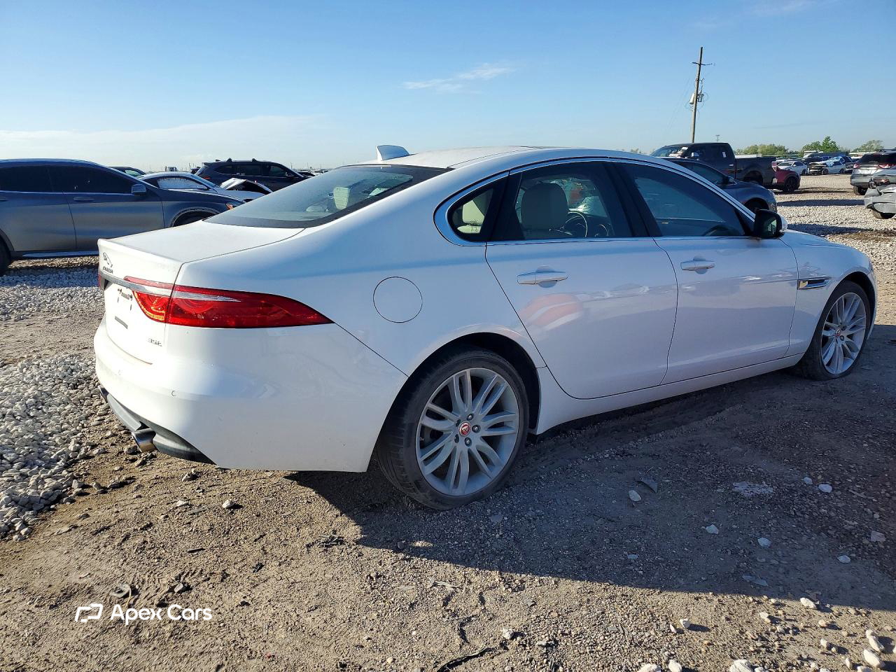 Jaguar XF 2016