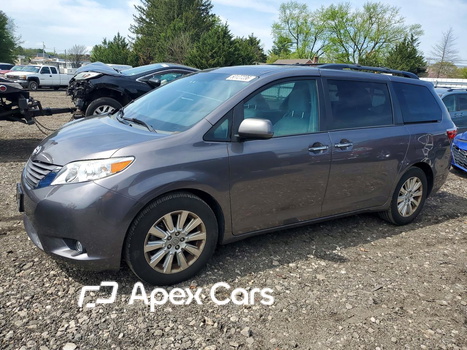 Toyota Sienna 2015 - Image 1 of 13