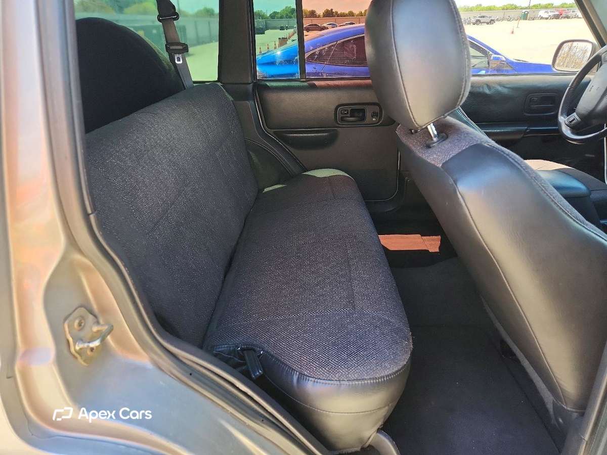 Jeep Cherokee 2000