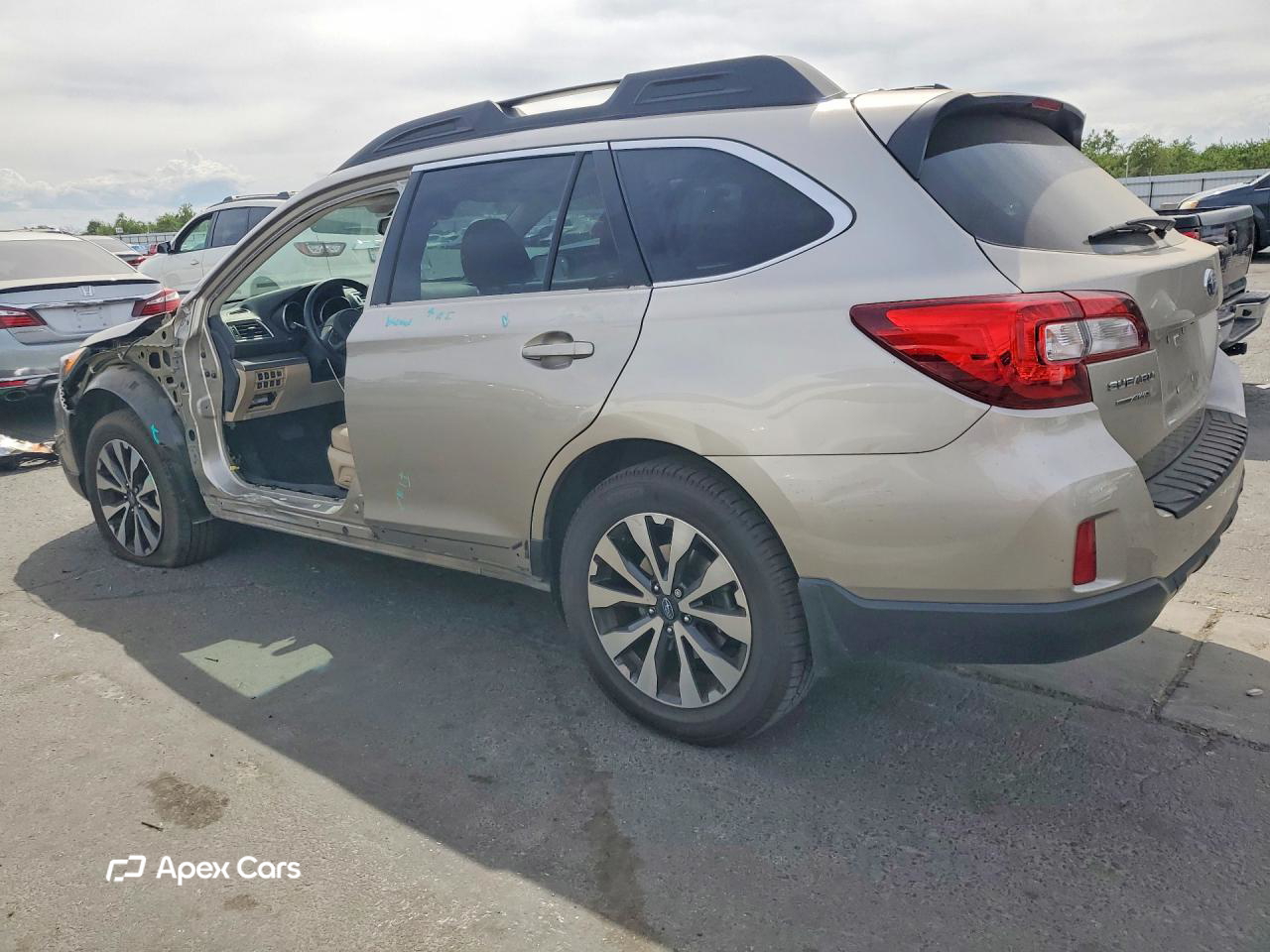 Subaru Outback 2015
