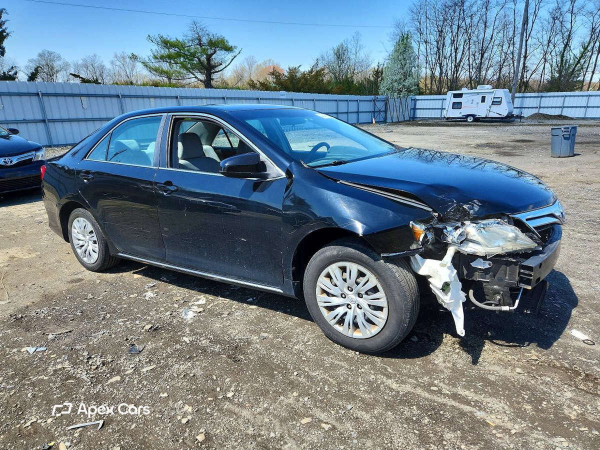 Toyota Camry 2012