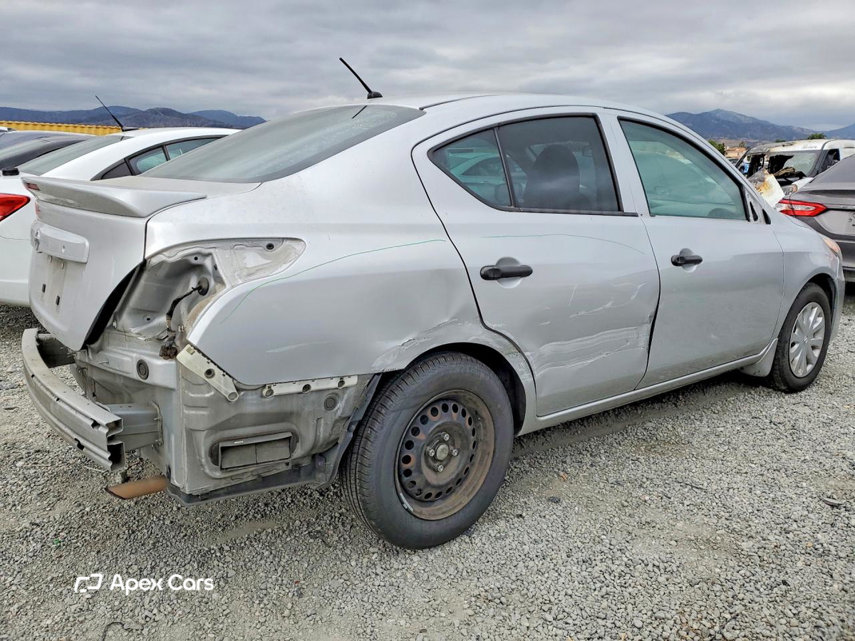 Nissan Versa 2017