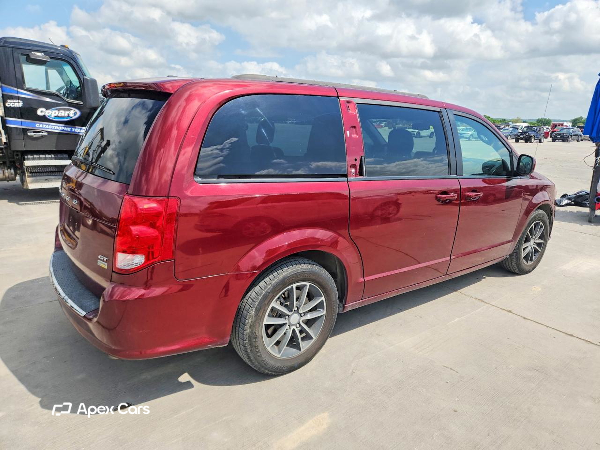 Dodge Caravan 2018