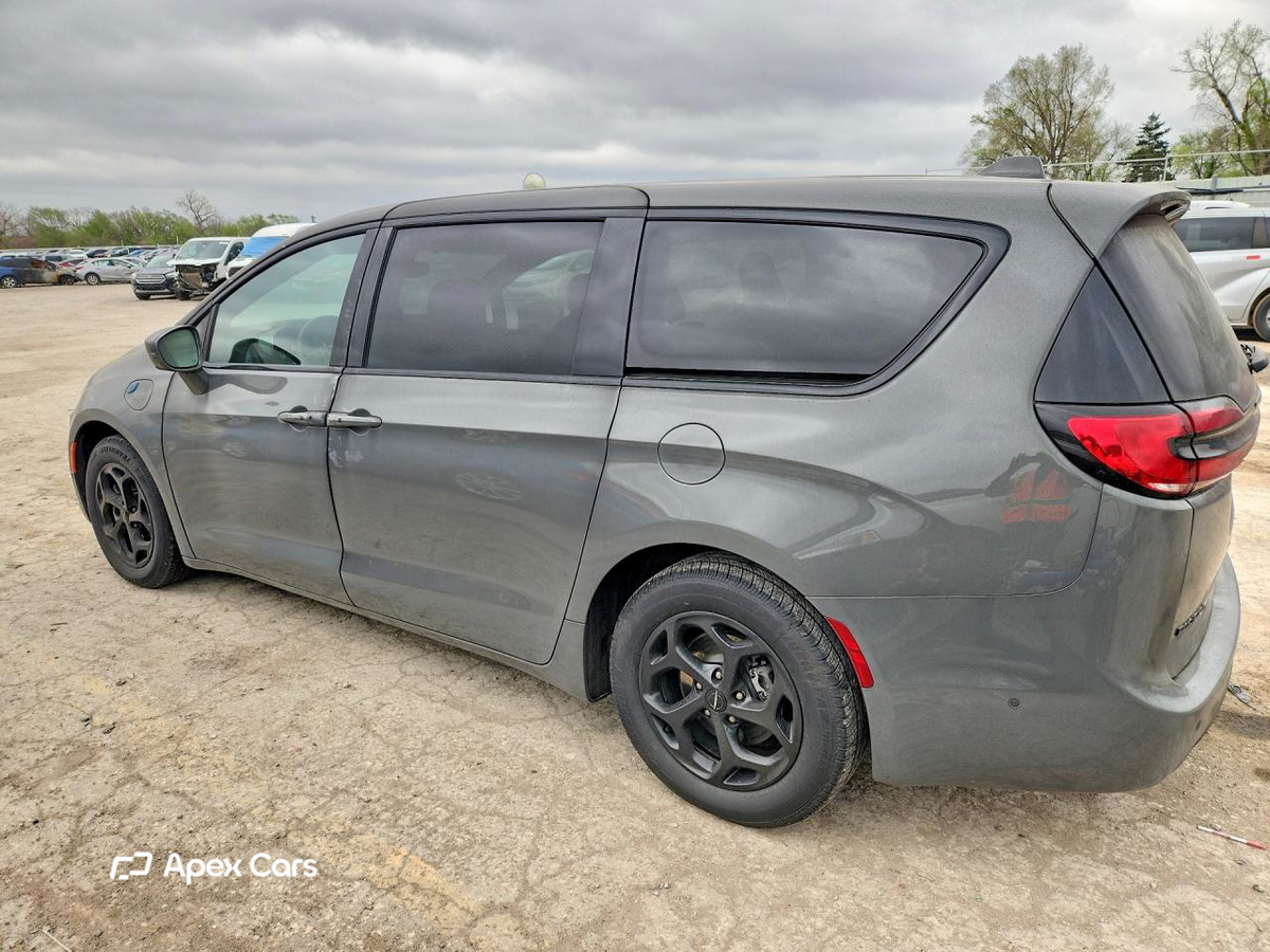 Chrysler Pacifica 2022