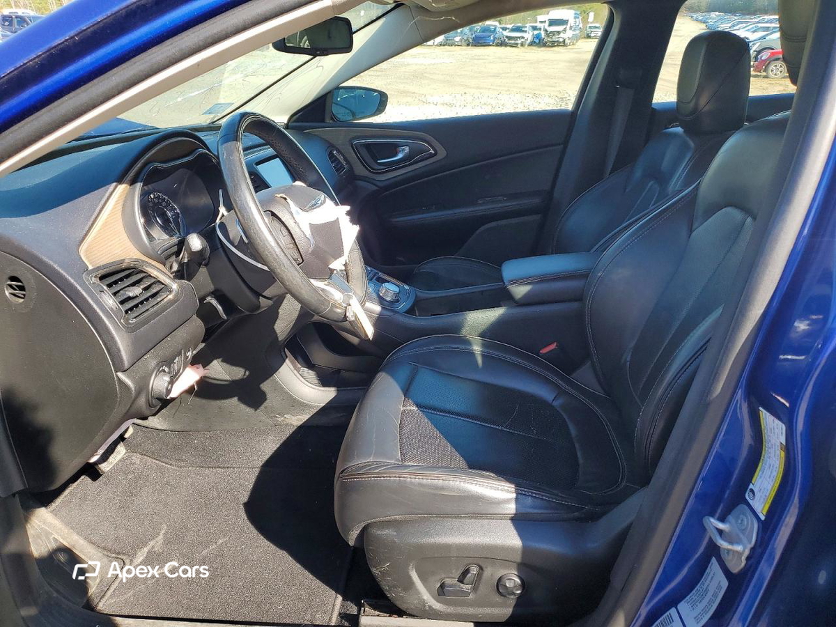 Chrysler 200 2015