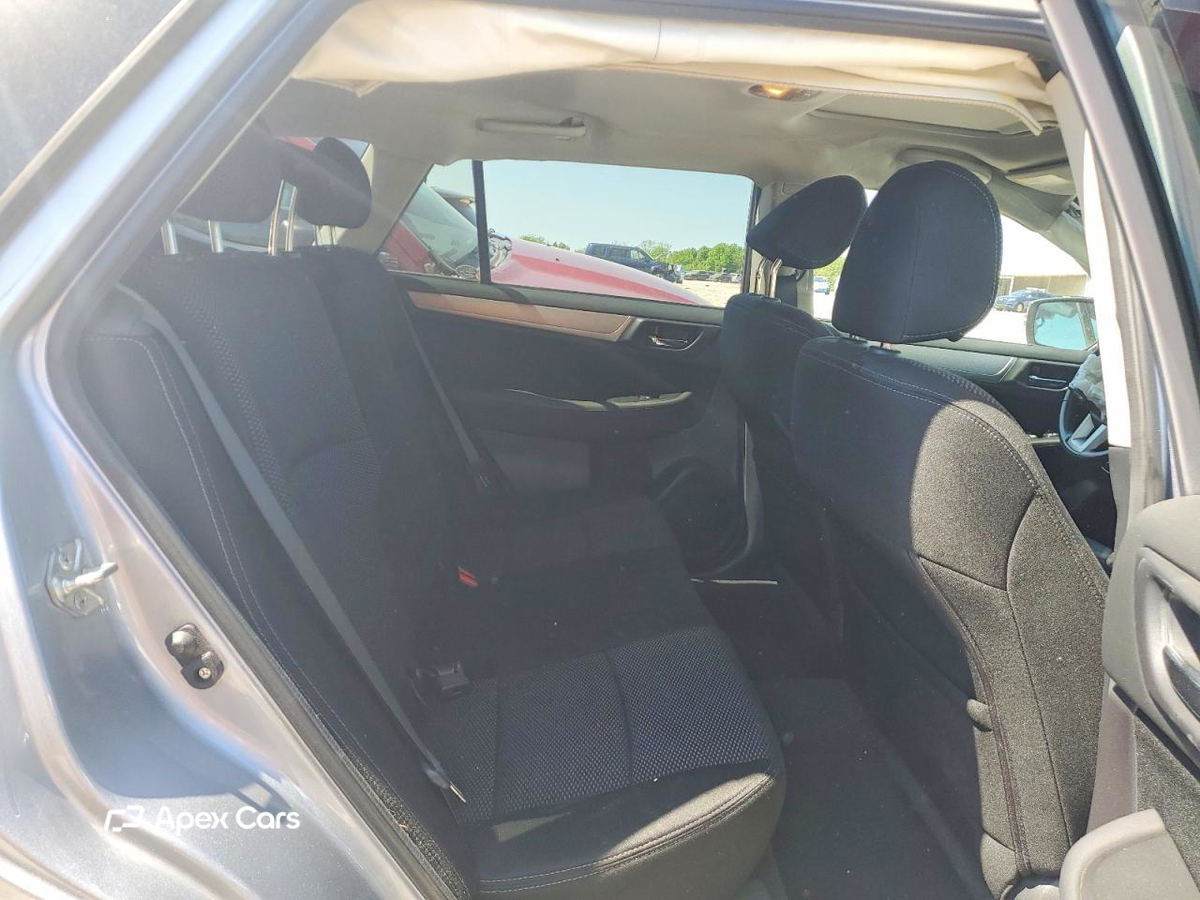 Subaru Outback 2015