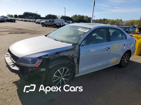 Volkswagen Jetta 2017 - Image 1 of 13