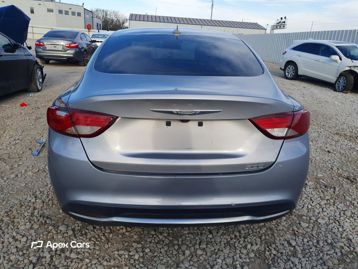 Chrysler 200 2016
