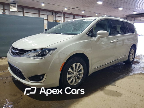 Chrysler Pacifica 2019 - Image 1 of 13