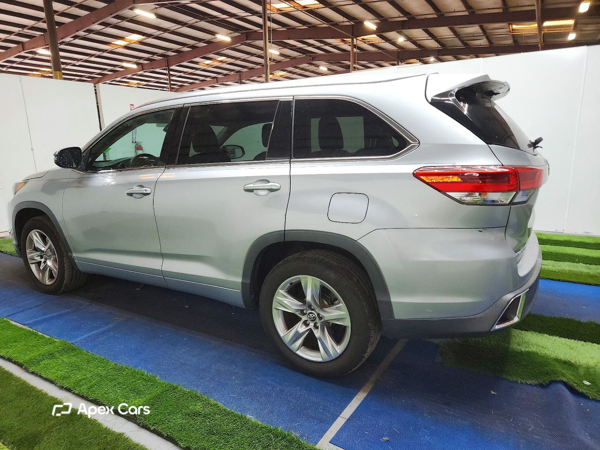 Toyota Highlander 2018