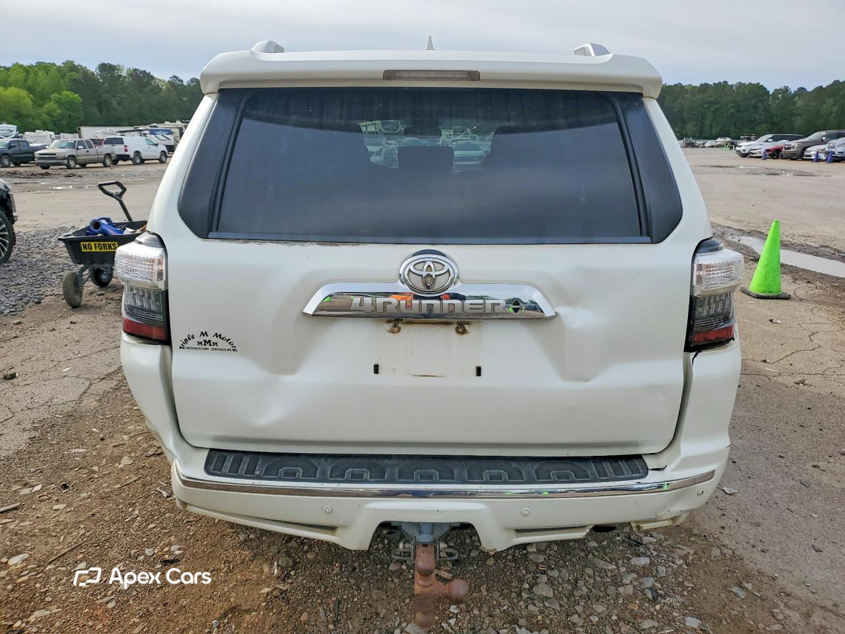 Toyota 4Runner 2014