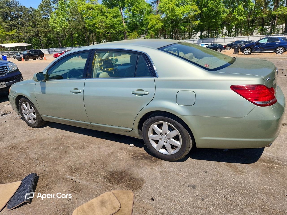 Toyota Avalon 2007
