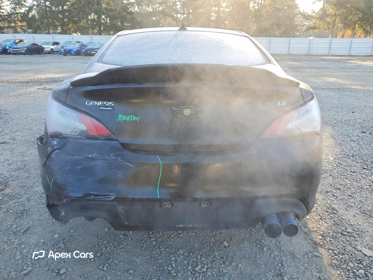 Hyundai Genesis 2012