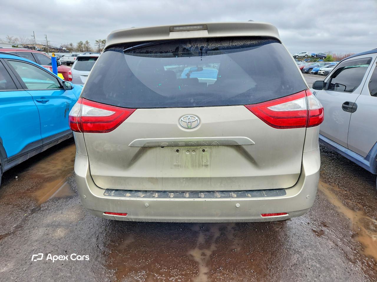 Toyota Sienna 2015