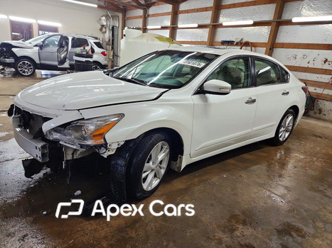 Nissan Altima 2014 - Image 1 of 14