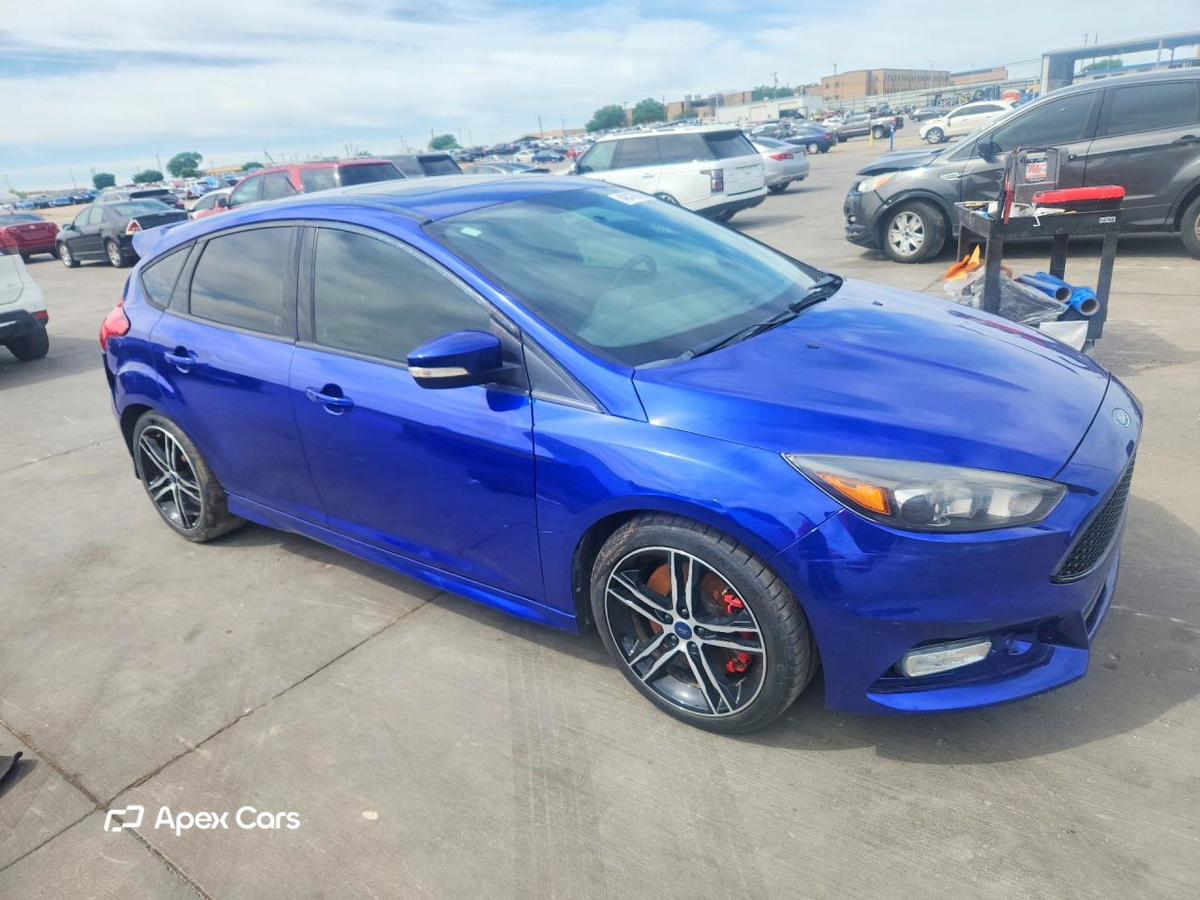 Ford Focus 2015