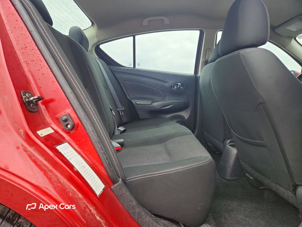 Nissan Versa 2018