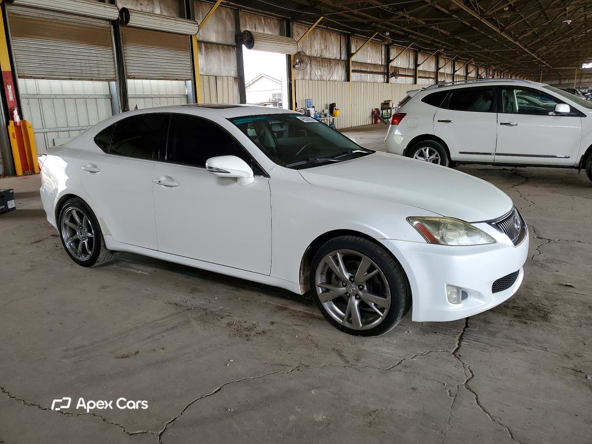 Lexus IS 2010