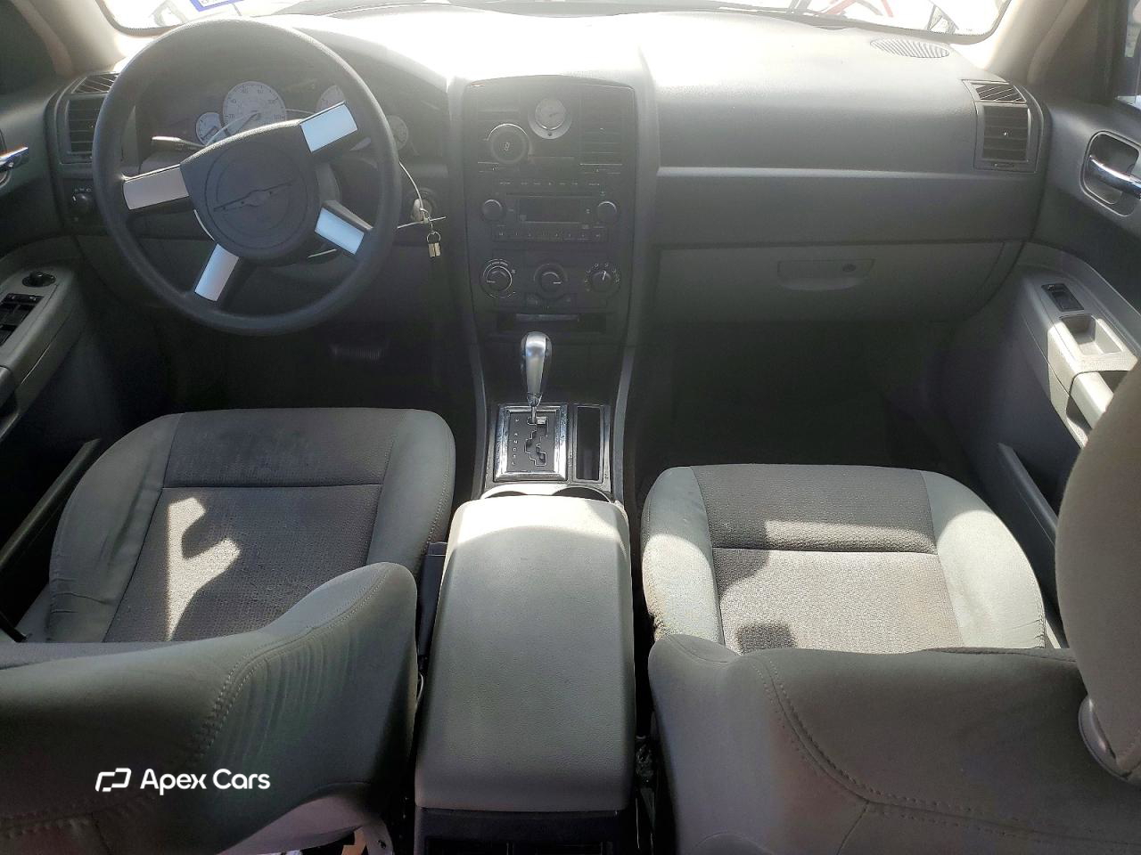 Chrysler 300 2005