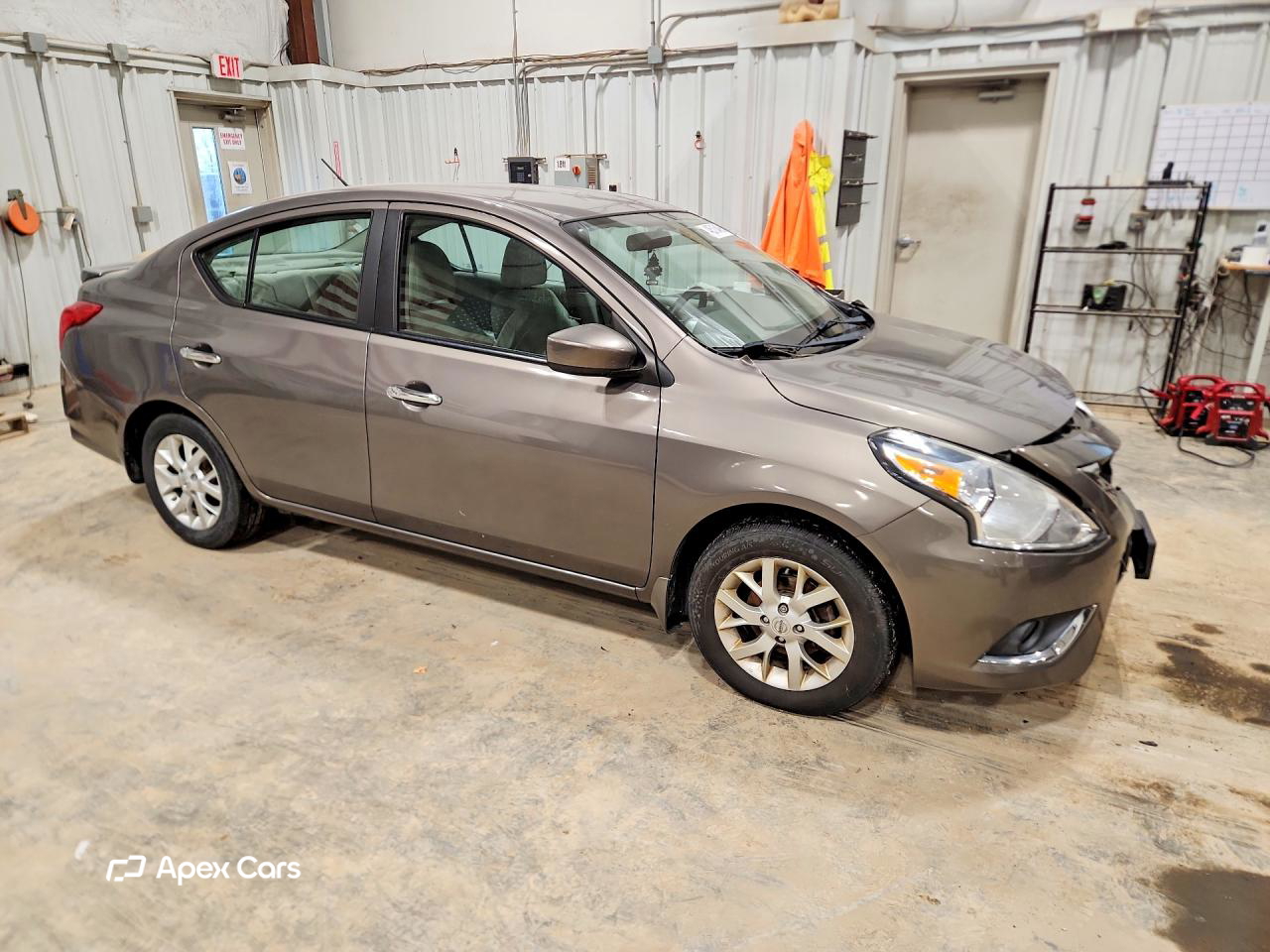 Nissan Versa 2015