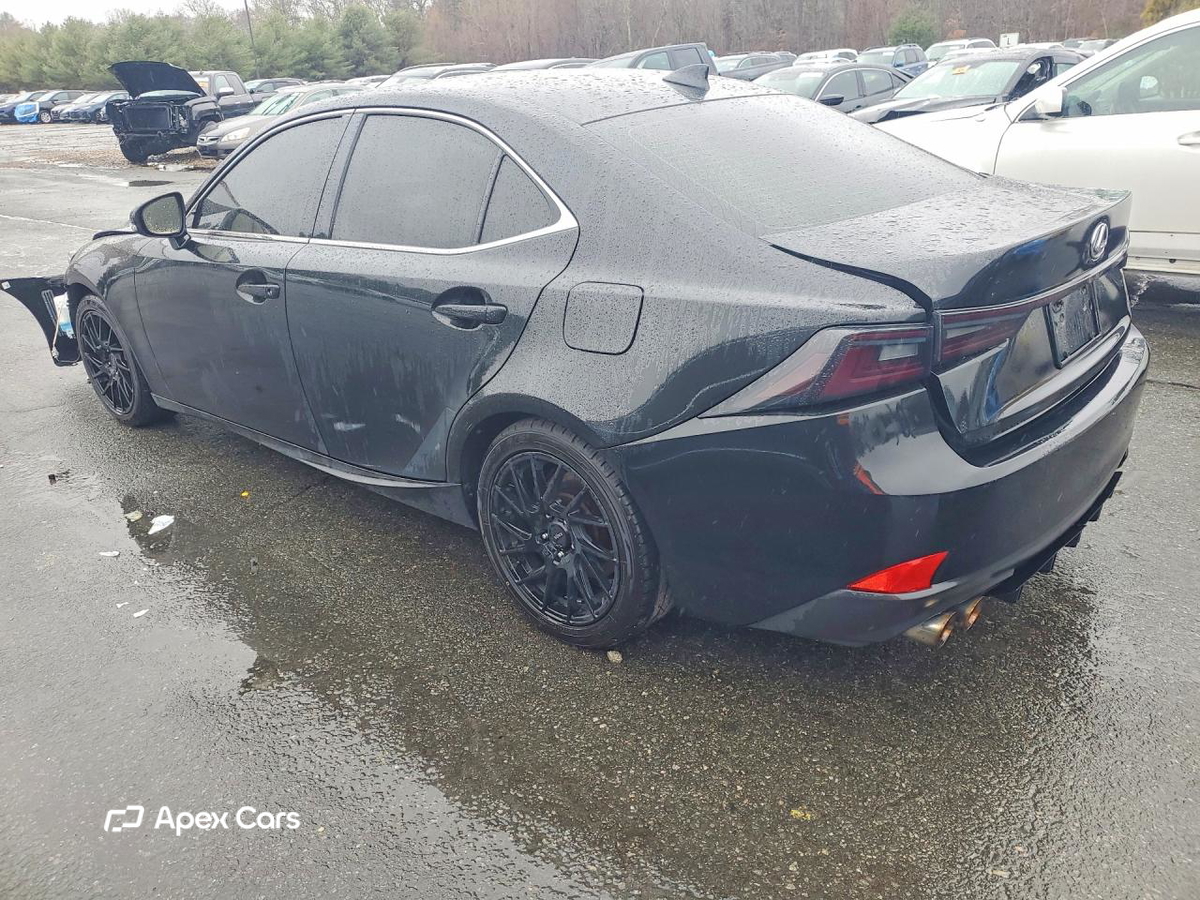 Lexus IS 2018