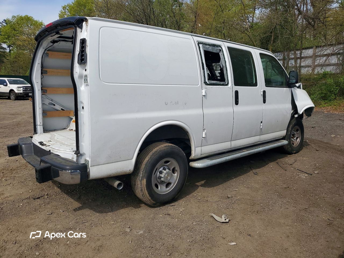 Chevrolet Express 2024