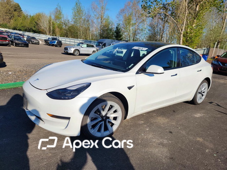 Tesla Model 3 2022 - Image 1 of 12