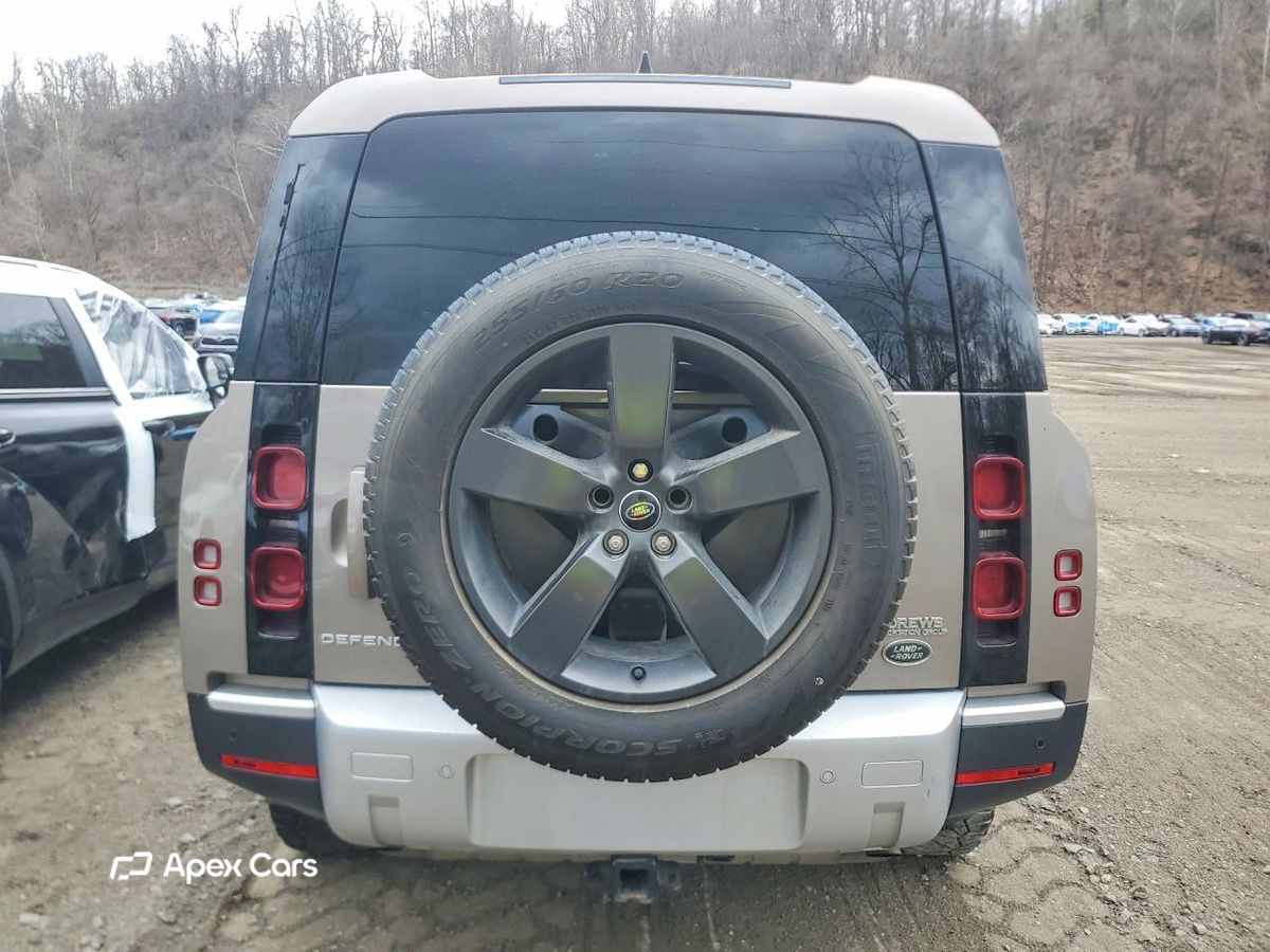 Land Rover Defender 2023