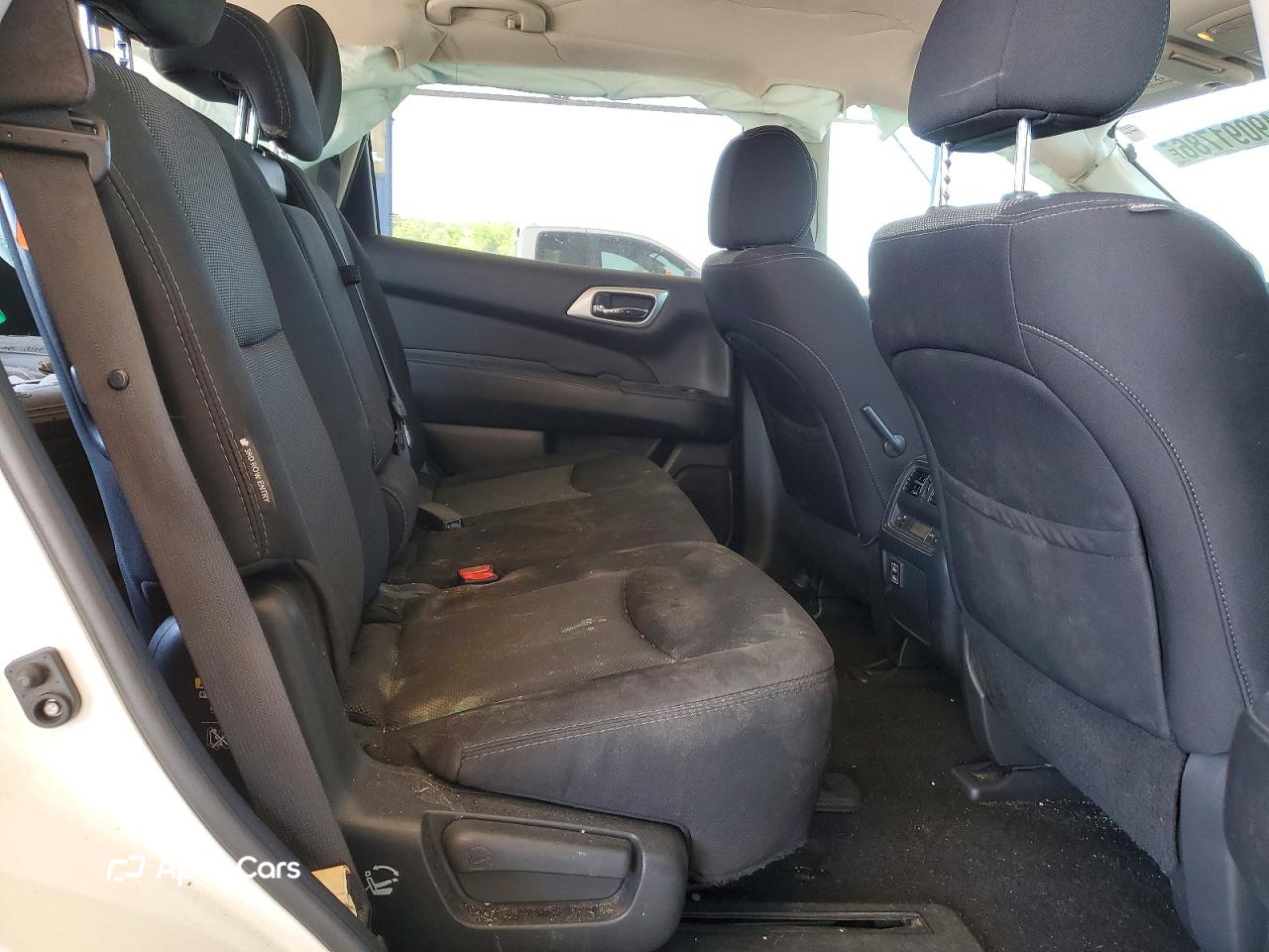 Nissan Pathfinder 2018