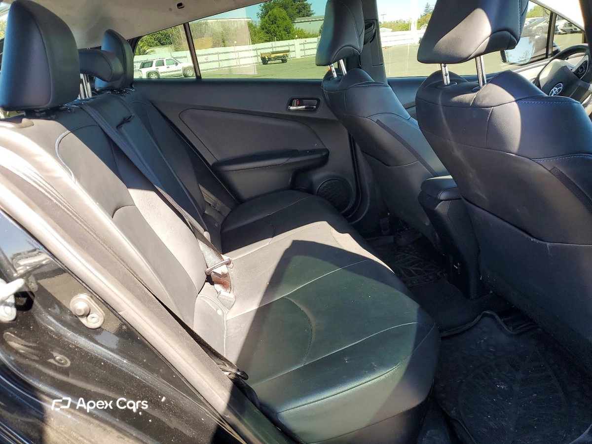 Toyota Prius 2017