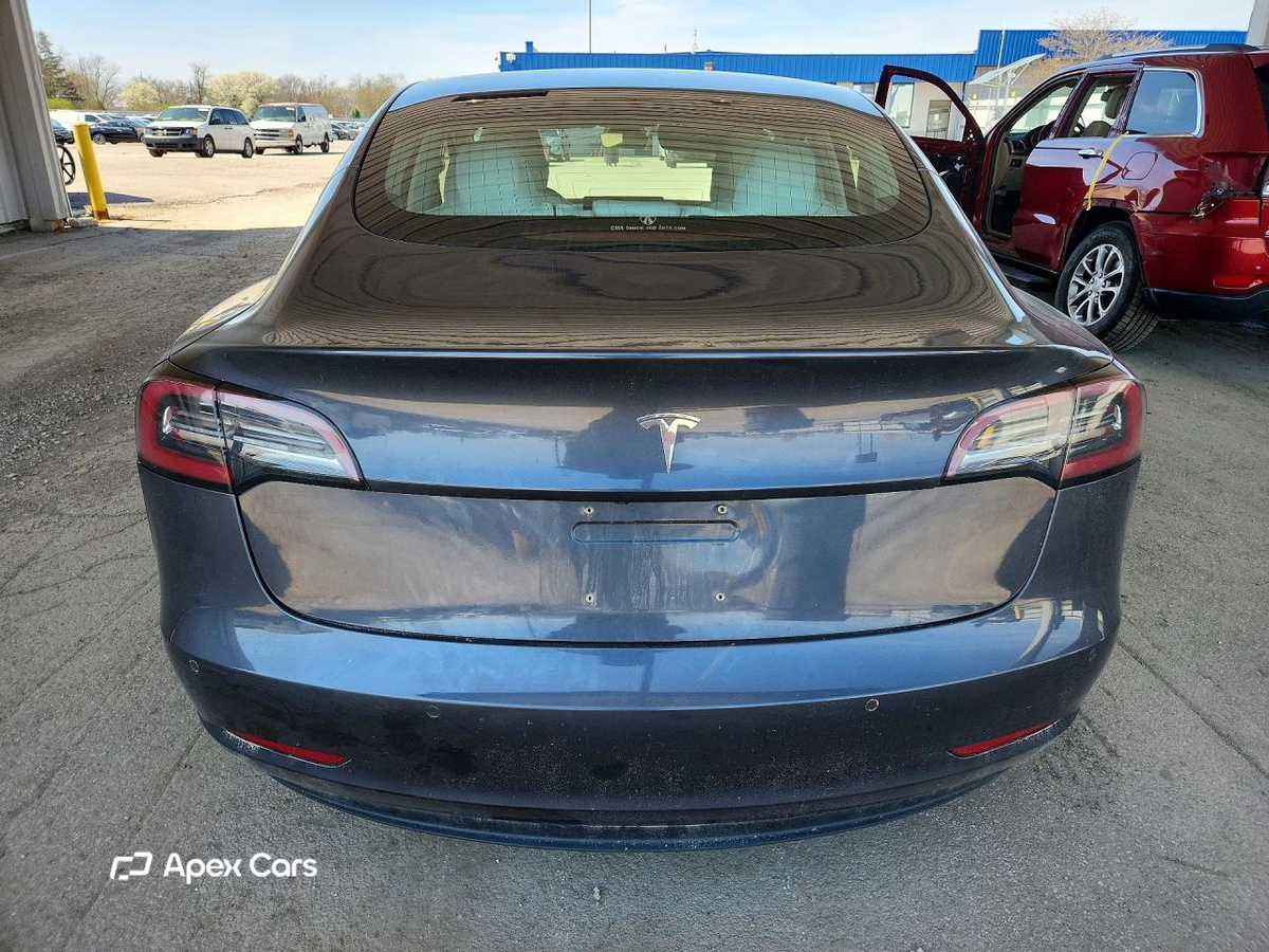 Tesla Model 3 2018