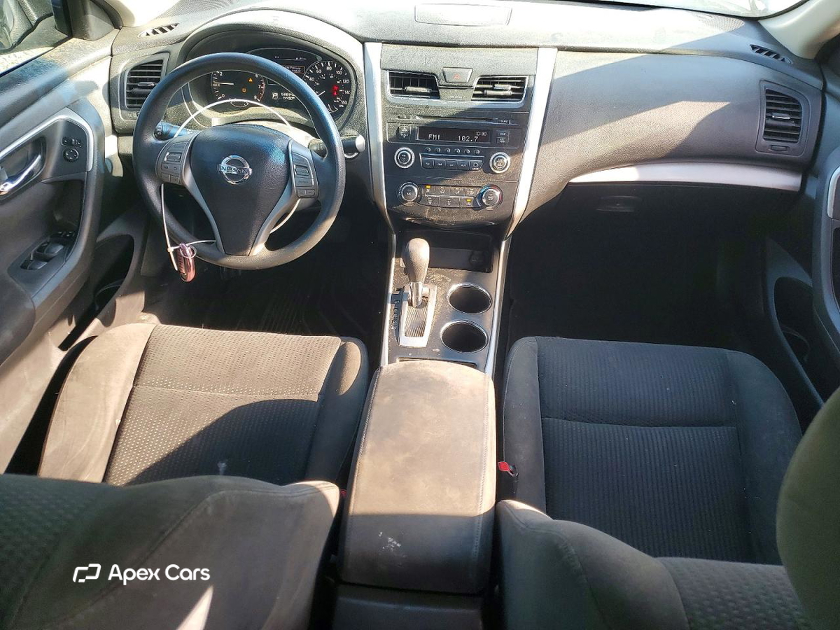 Nissan Altima 2015
